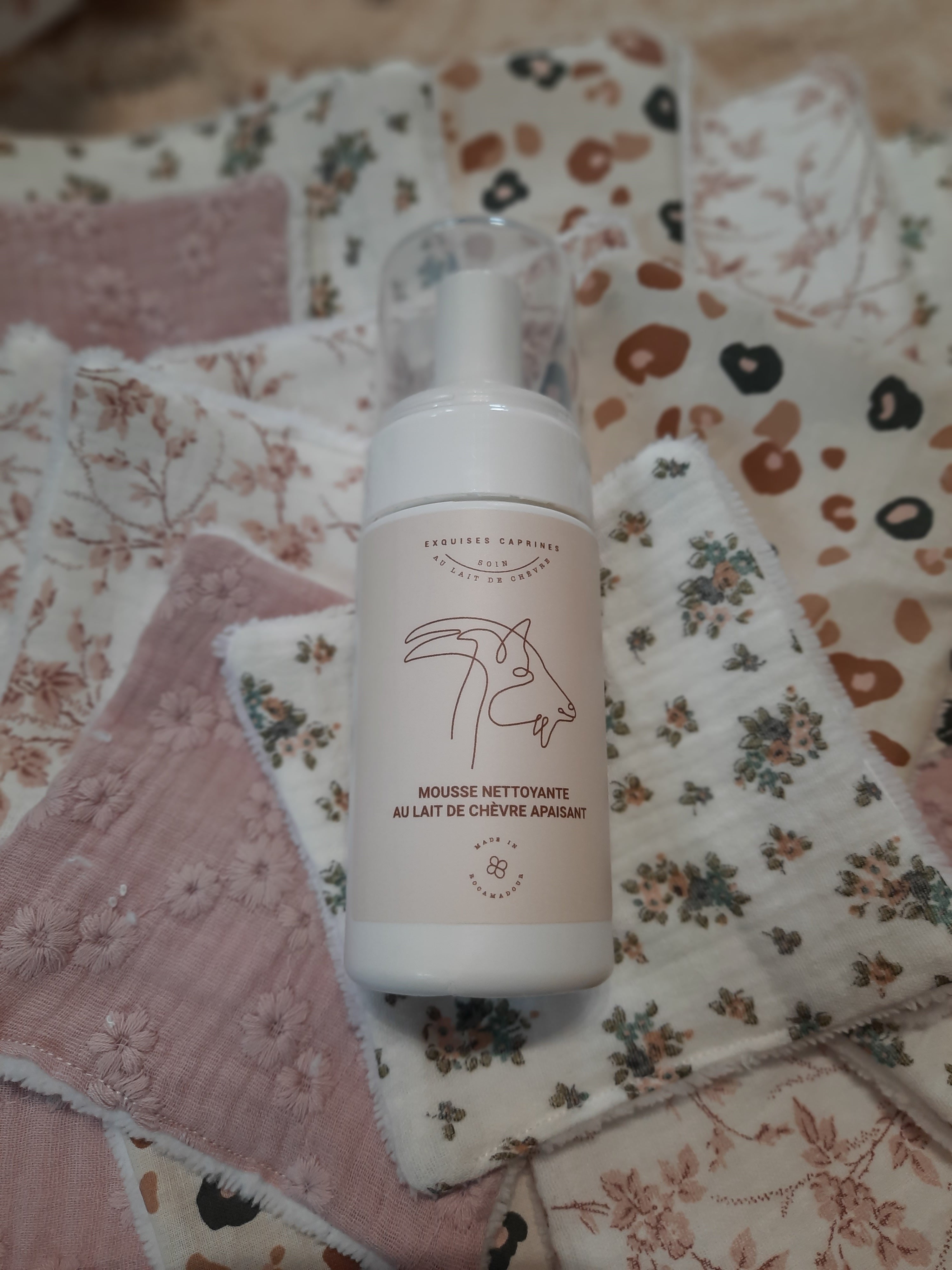 Exquises Caprines Soins au lait de chèvre Mousse Nettoyante 100ml peau sensible