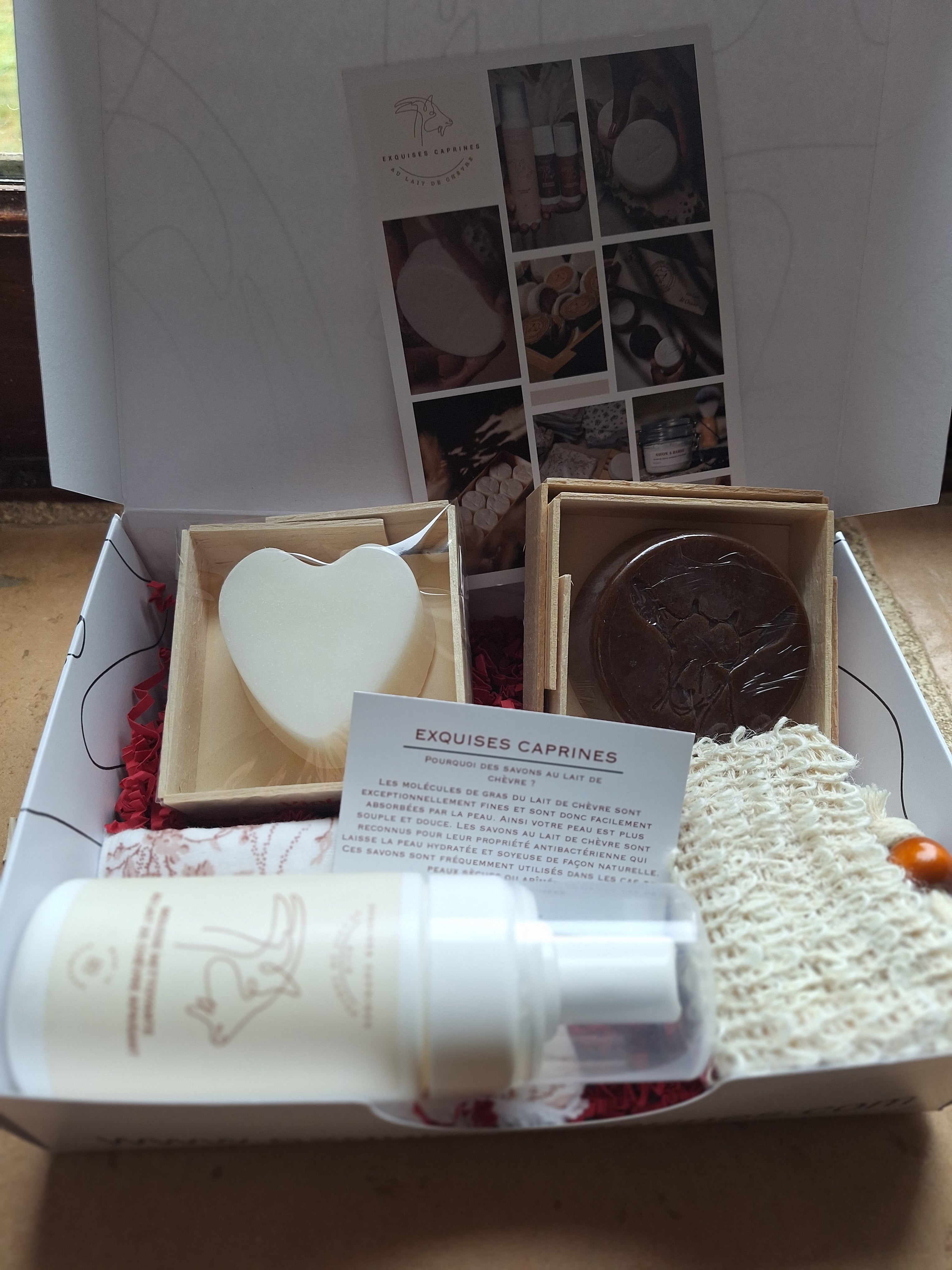 Exquises Caprines Qui MOUSSE coffret lait de chèvre découverte