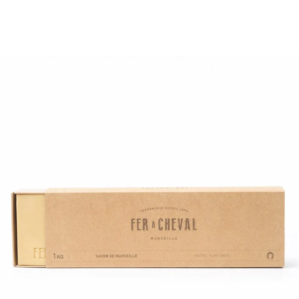 Fer à Cheval Barre Tranchée Végétale savon solide 1kg