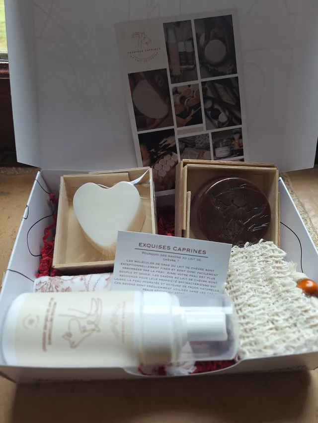 Exquises Caprines Qui MOUSSE coffret lait de chèvre découverte