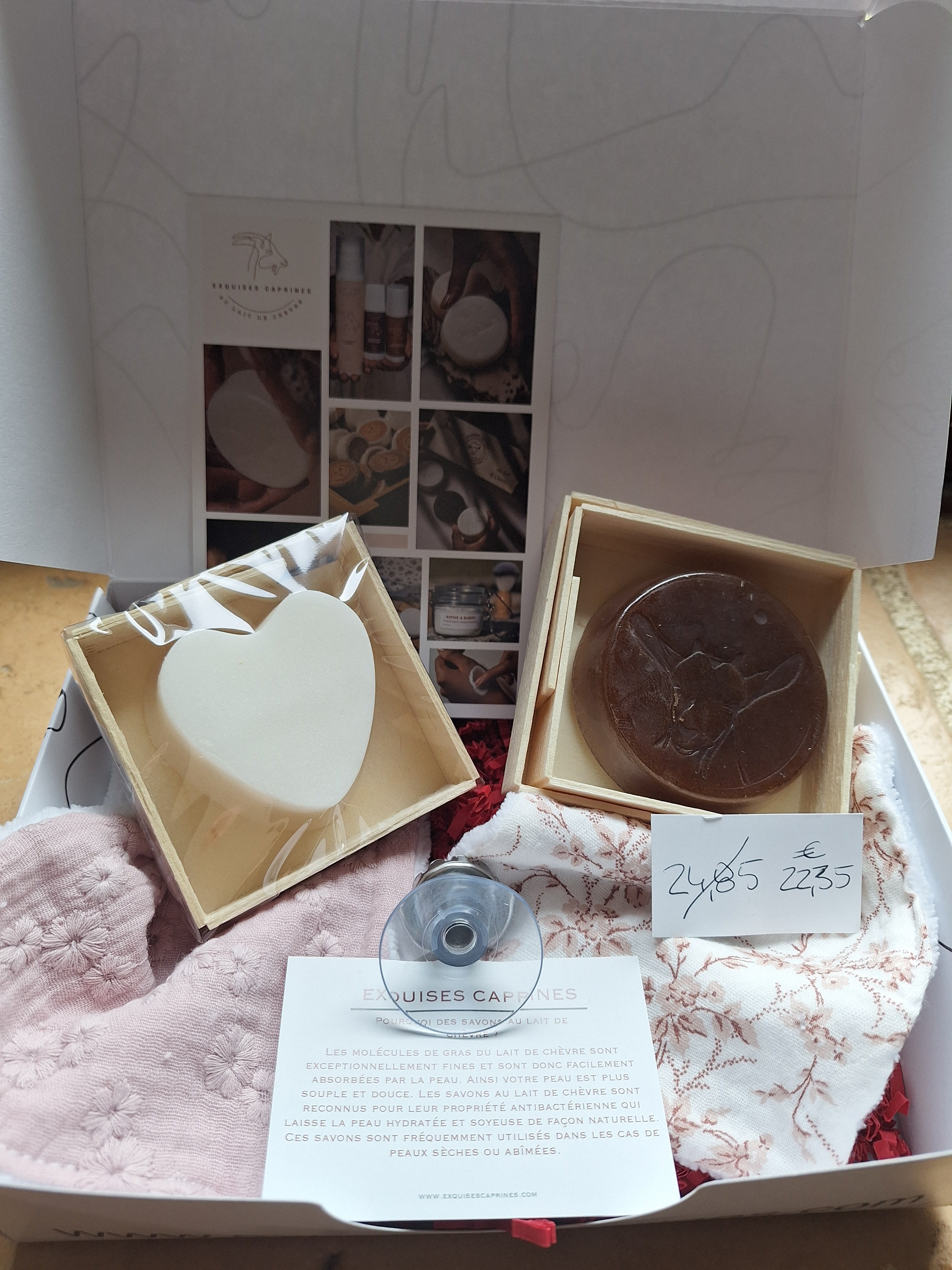 Exquises Caprines Coffret Saint Valentin 1 savon coeur exfoliant