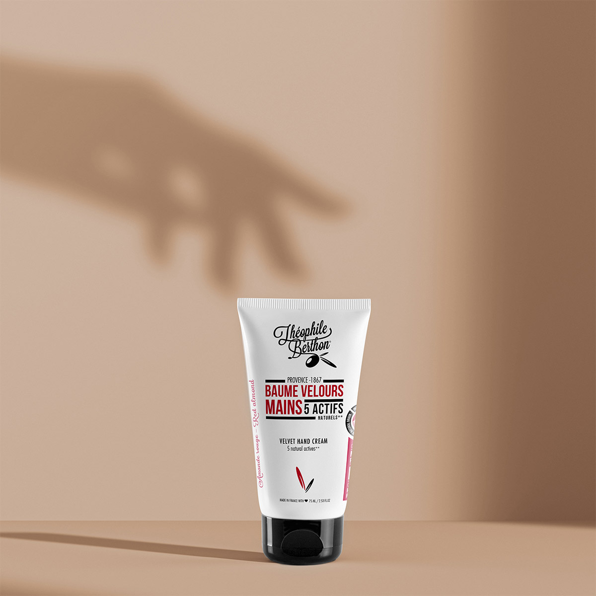 Théophile Berthon Baume Velours Mains et Ongles 75ml amande rouge