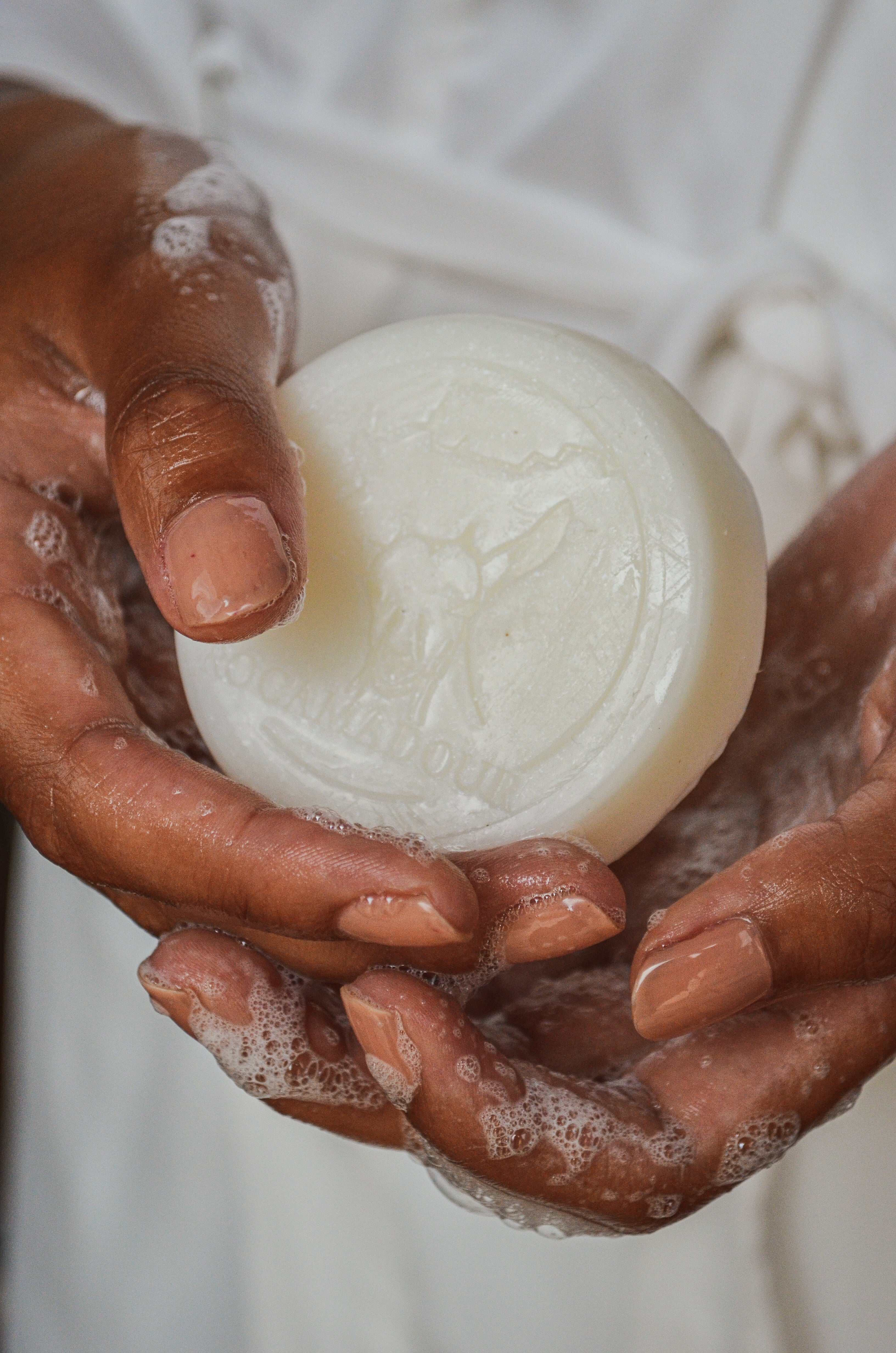 Exquises Caprines Savon lait de chèvre 80g nature visage corps