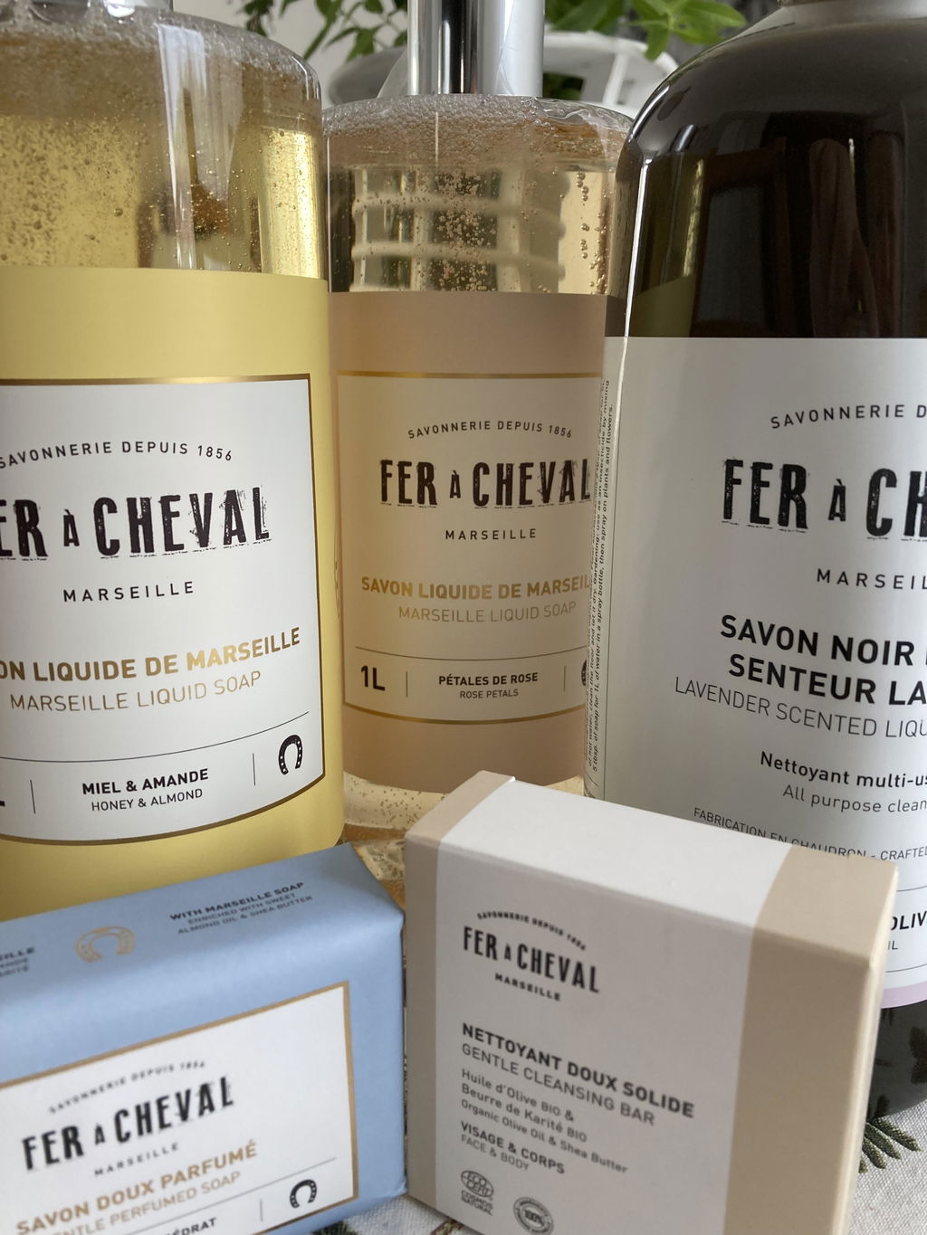 Fer à Cheval Savon Doux Embruns & Cédrat Savonnette 125g