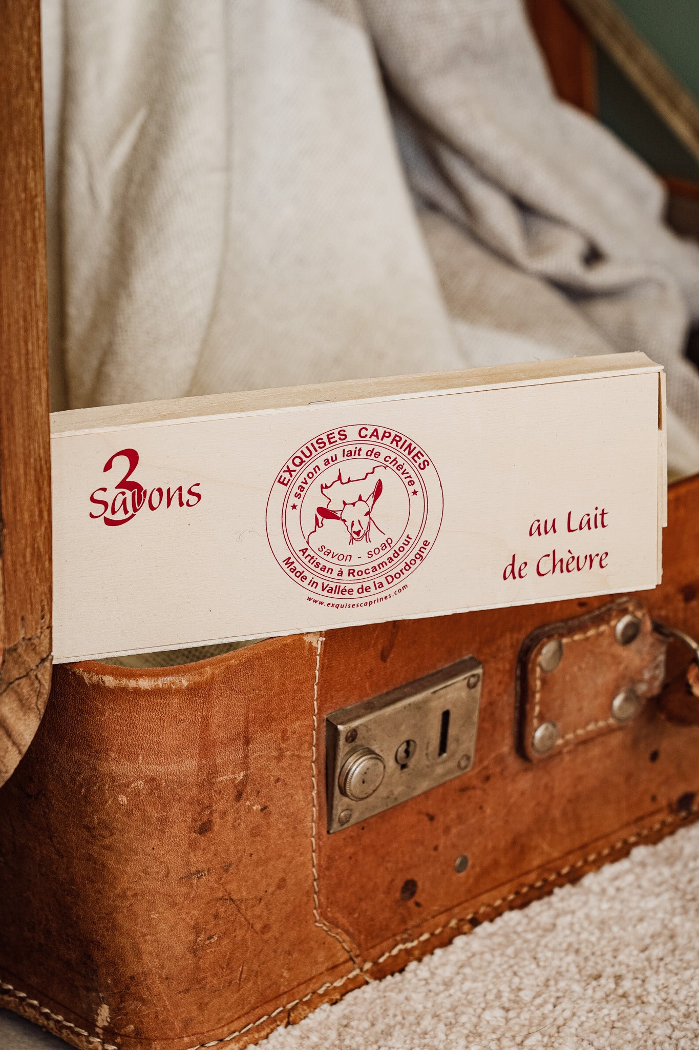Exquises Caprines Coffrets Cadeaux Boîte 3 savons lait de chèvre nature 3x80g