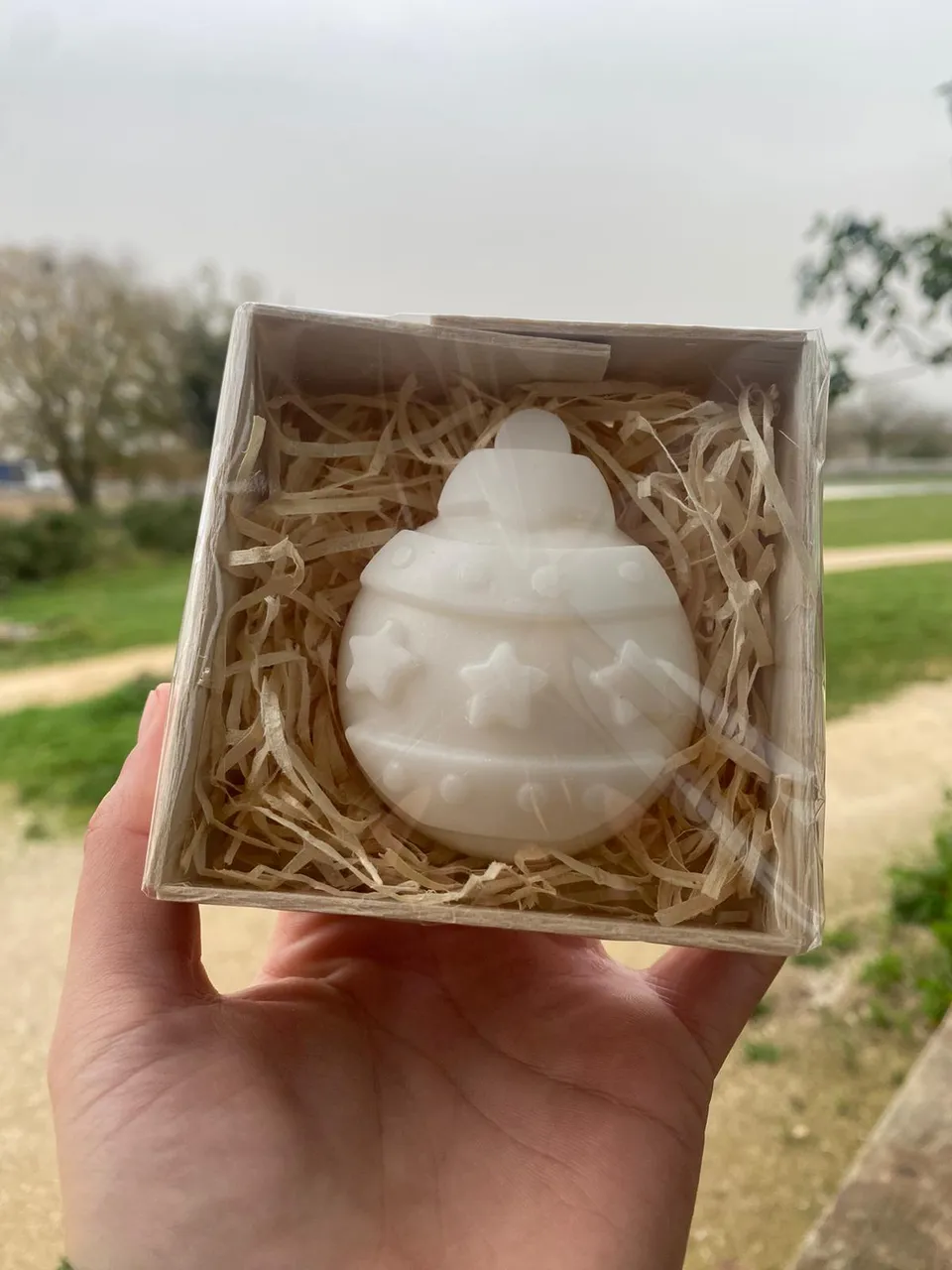 Exquises Caprines Savon Boule de Noël lait de chèvre 65g nature