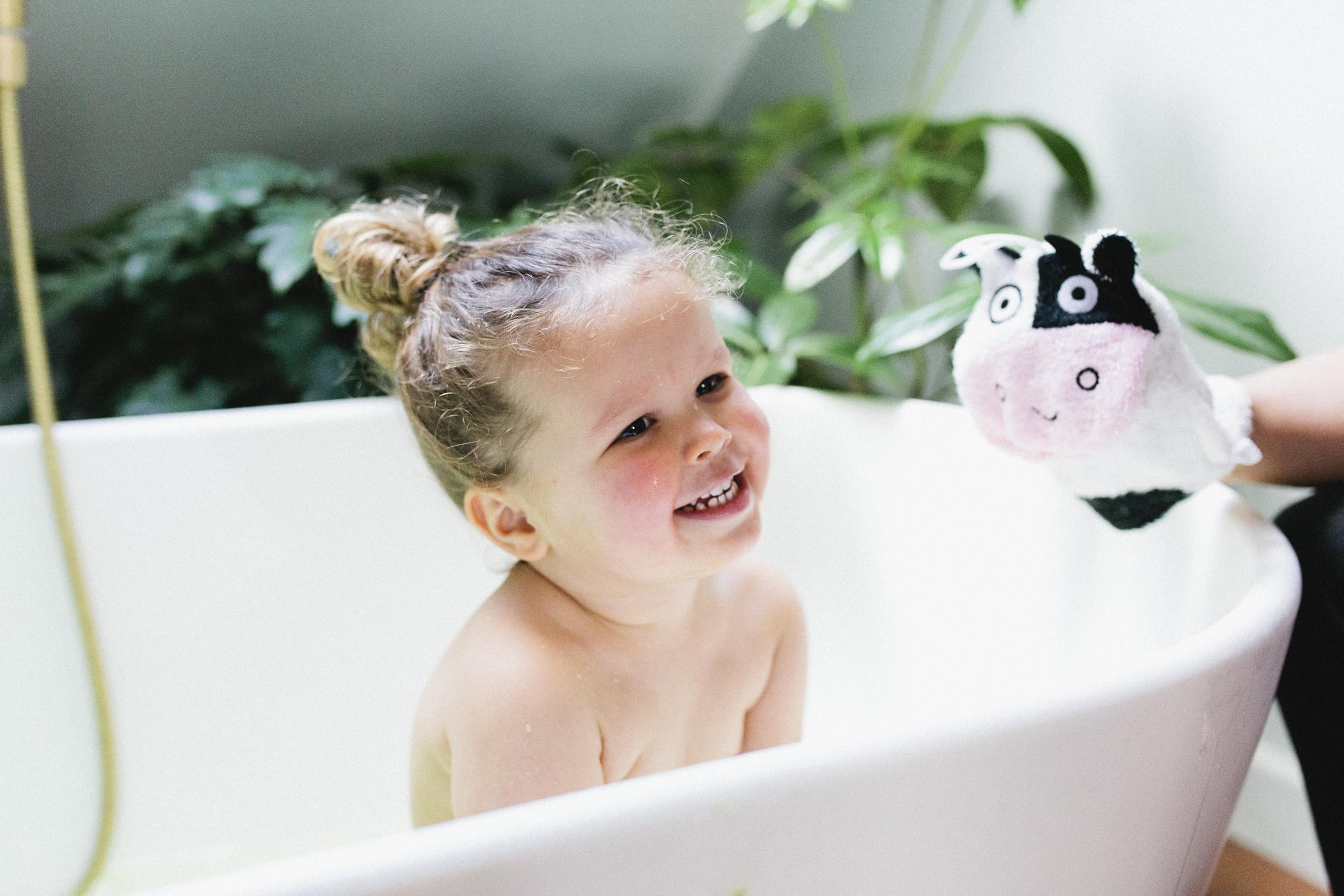 Isabelle Laurier Gant de toilette enfant vache coton blanc