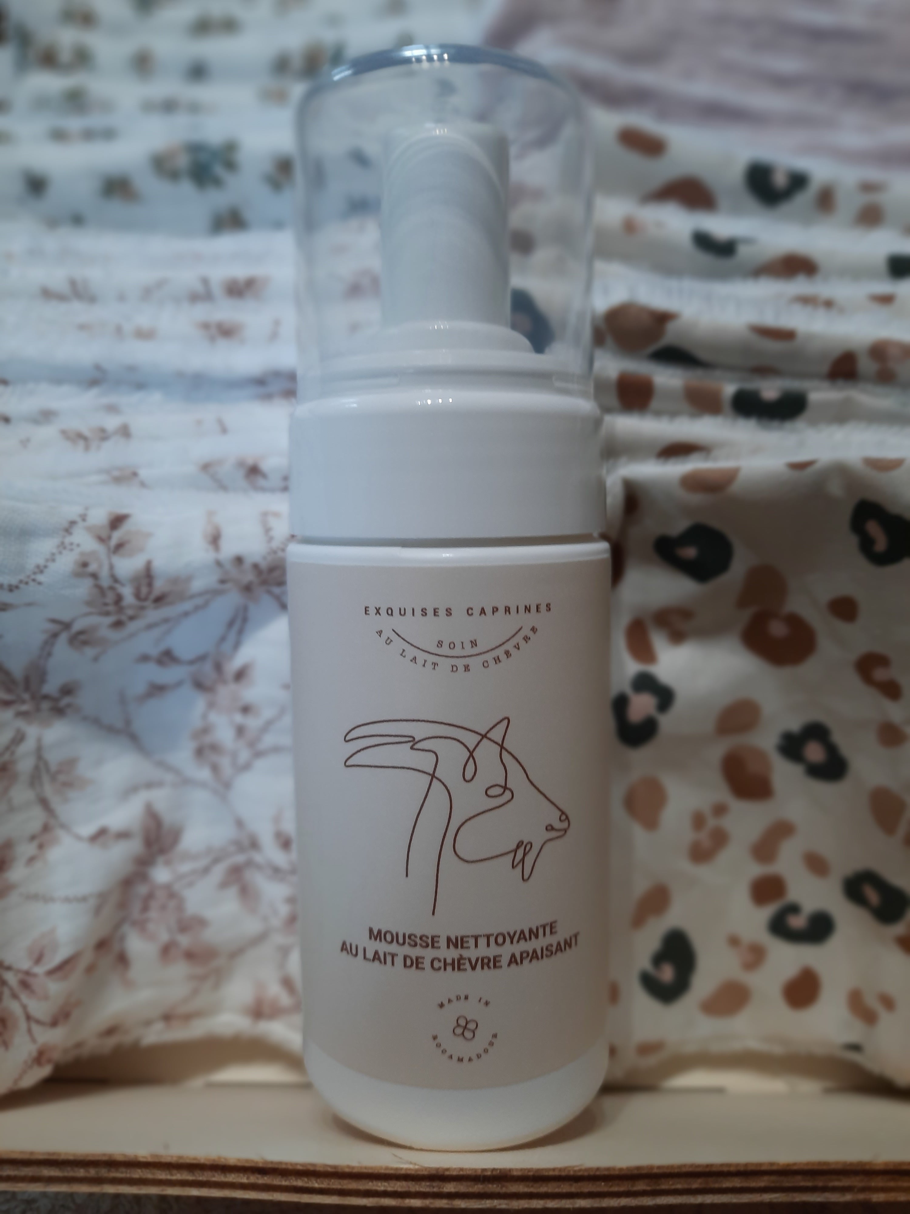 Exquises Caprines Soins au lait de chèvre Mousse Nettoyante 100ml peau sensible