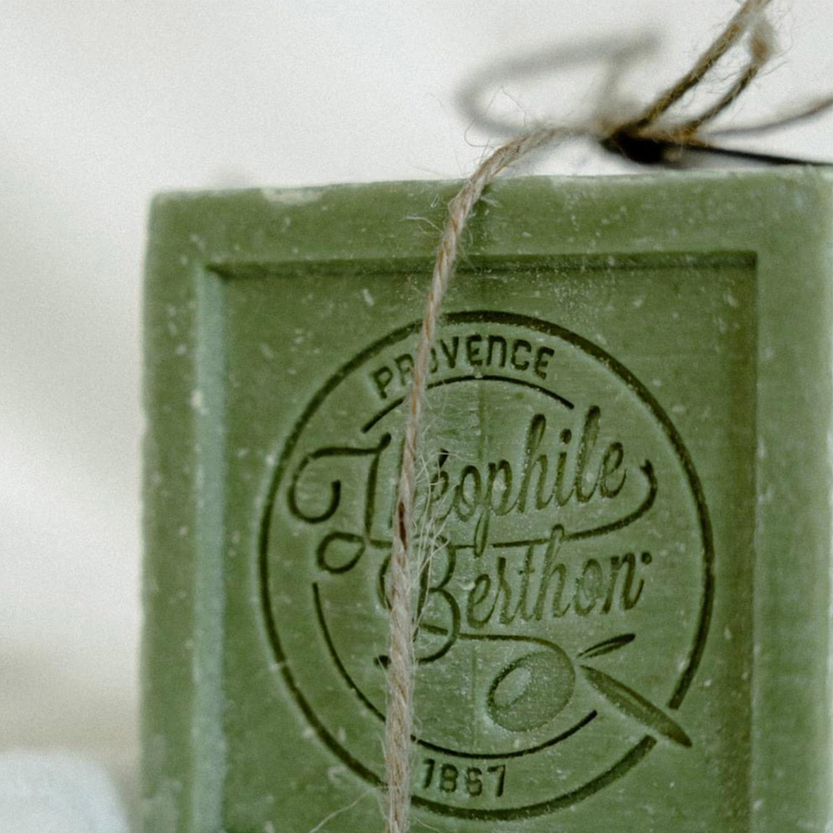 Théophile Berthon Savon de Marseille olive cube 300g 72%