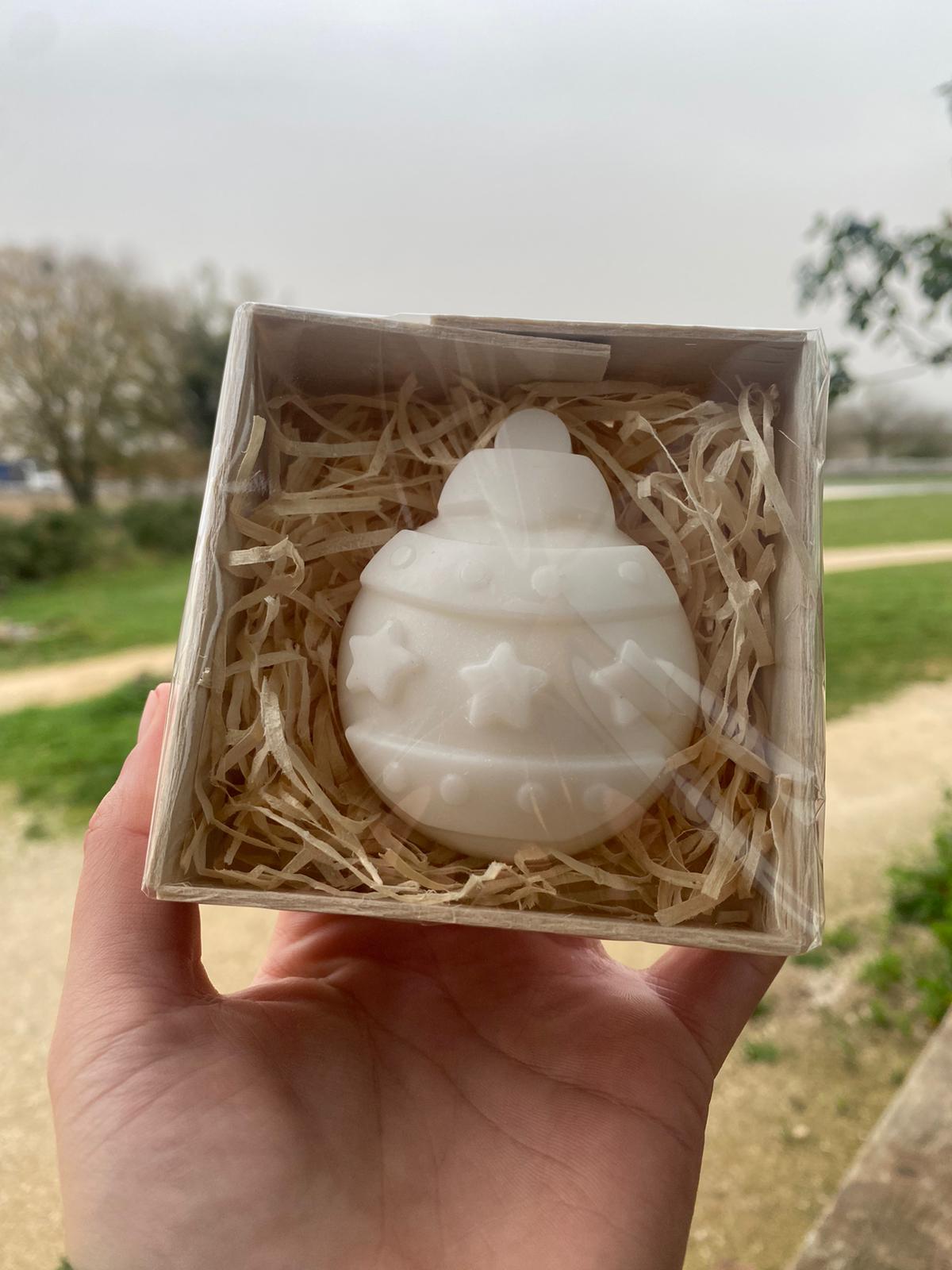 Exquises Caprines Savon Boule de Noël lait de chèvre 65g nature