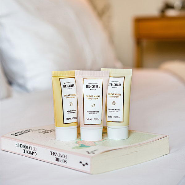 Fer à Cheval Routine Douceur kit savon crème brosse ongles
