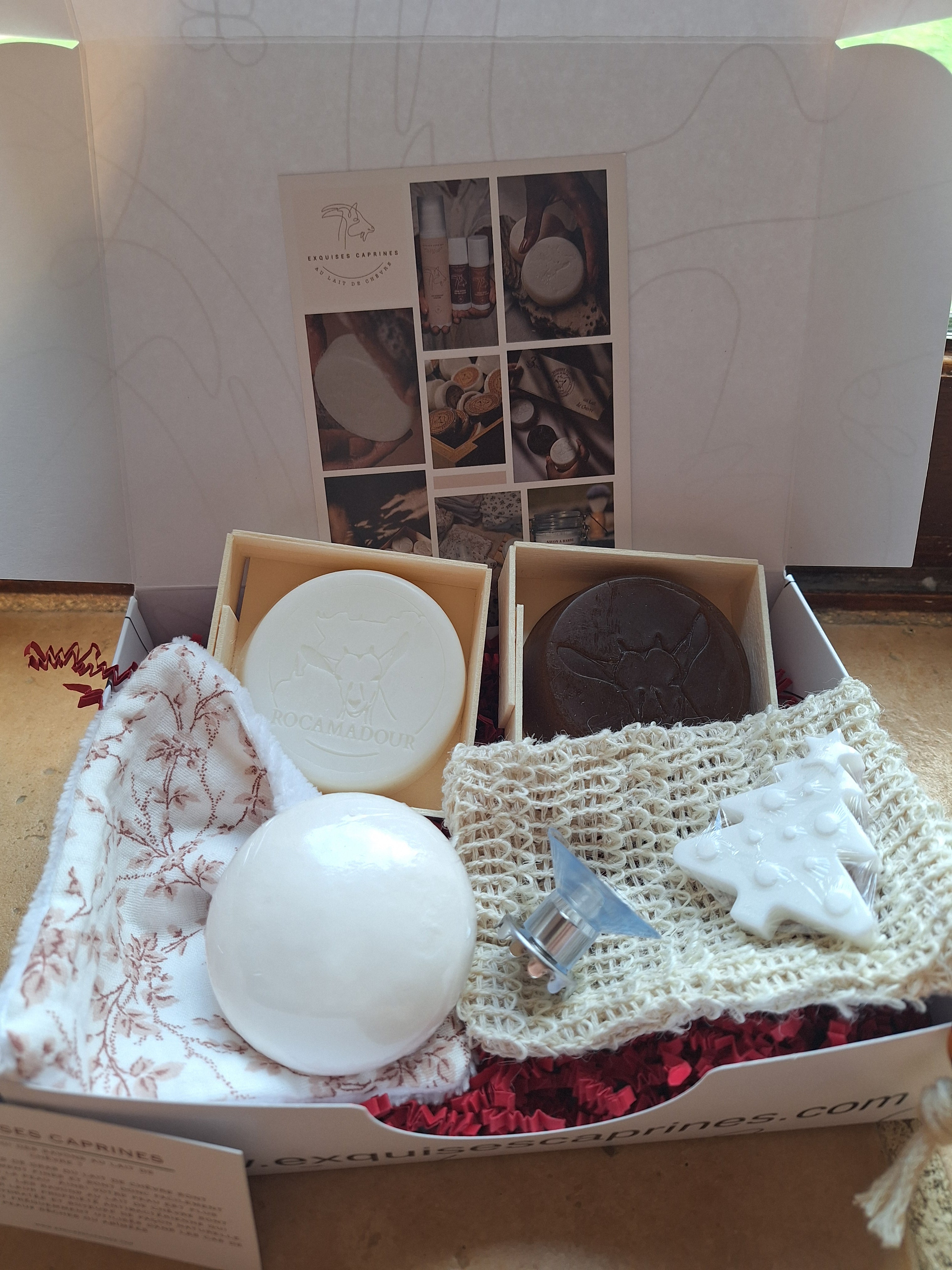 Exquises Caprines Coffret Noël l'essentiel lait de chèvre